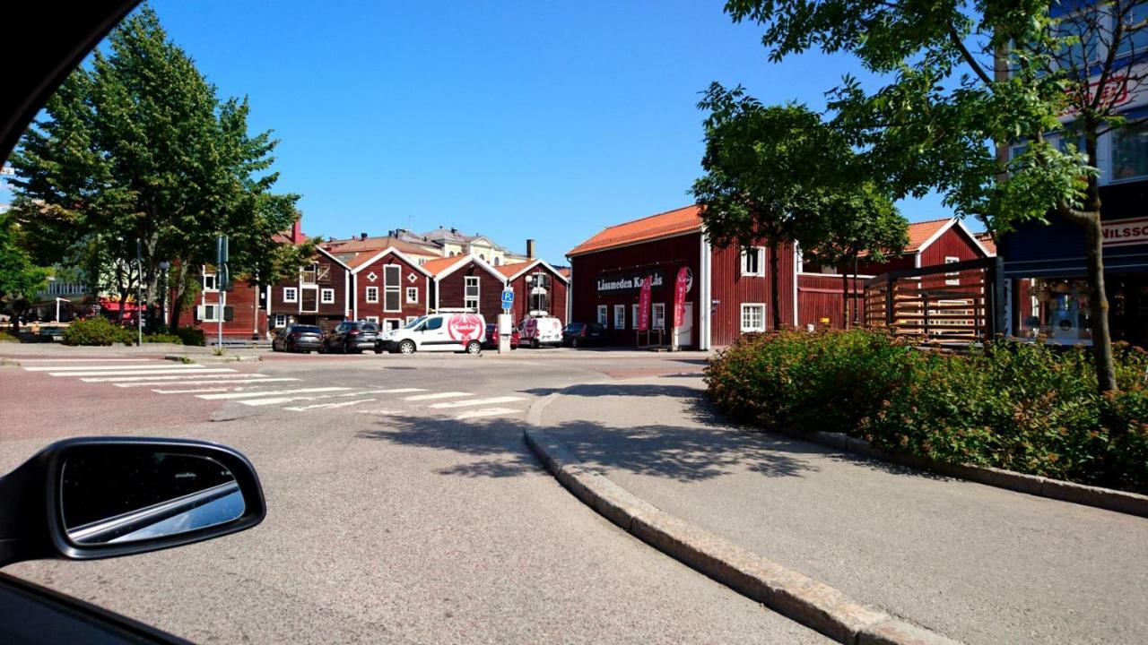 Ett Hus Med 3 Sovrum Med Supersnabba Internet Fiberanslutningen 1000Mb-100Mb I Hoeg, 7 Minuter Fran הודיקסוואל מראה חיצוני תמונה